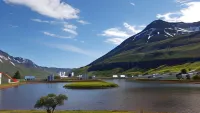 Við Lónið Guesthouse - Homestays