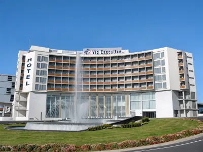 VIP Executive Azores Hotel Отели рядом с достопримечательностью «Nucleo de Santa Bárbara do Museu Carlos Machado»