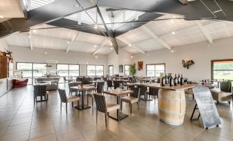 Hôtel Restaurant Akena la Brède
