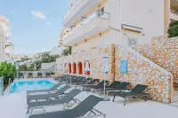 Hotel Adria - ติดทะเล