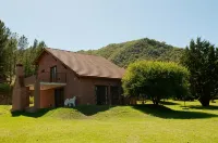 綠屋山林小屋 聖羅莎德卡拉莫奇塔酒店