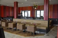 Le Grand Hotel - breakfast
