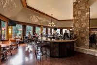 Ski in/Out+Luxury over 200+5 Star Reviews Mtn View 2 Bdr/2BA 2 Pools 3 Htubs A/C - 3-Star