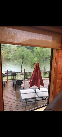 Secluded and remote cabin on the White River