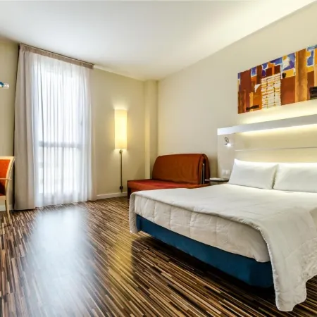 Hotel Yit Ciudad de Zaragoza