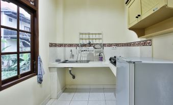 Pondok Gusti Homestay RedPartner