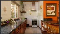 Effie’s Mountain View Villa (Gecko Villa)