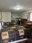 Spring Creek Inn Hotels in Hill City