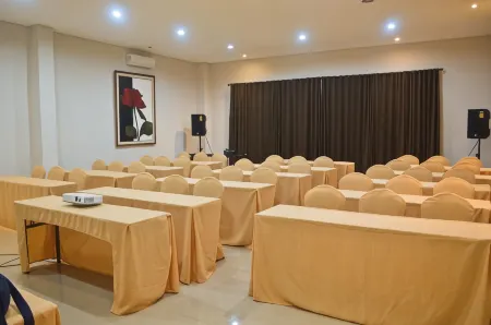 The Cabin Tanjung Hotel Wonosobo