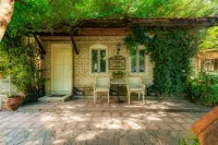 Hotel Kalehan Hotels in Isa Bey Mahallesi