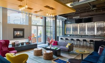 Aloft Charleston Airport & Convention Center