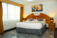 Hotel la Giralda Các khách sạn gần Camping Rigoletto