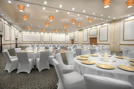 Courtyard New Braunfels River Village