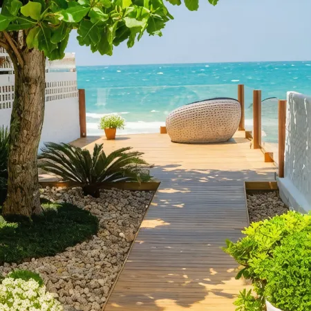 Solar Beach Hotel