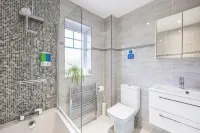 The Lake Hub Hotels in Dagenham