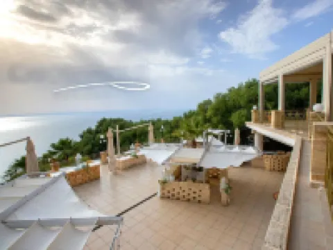 CapoSperone Resort Hotels in Palmi