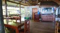Algen's Dive Resort Các khách sạn ở Mahinog