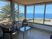 Villa Perle Breathtaking sea view and beach 50 m'away! فنادق في Moelan-sur-Mer