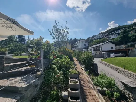 Apart Weinberg 1 - 8 Persons Vacation Apartment