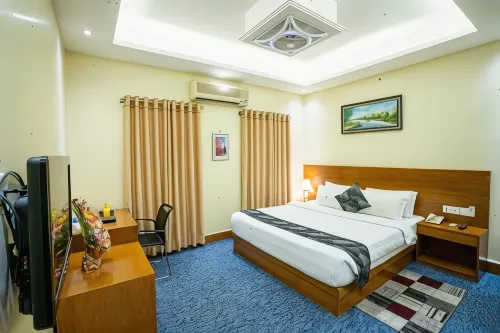 Richmond Hotel & Suites - Jacuzzi