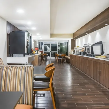 Wyndham Garden Washington DC Area Отели рядом с достопримечательностью «Беннинг-роуд»