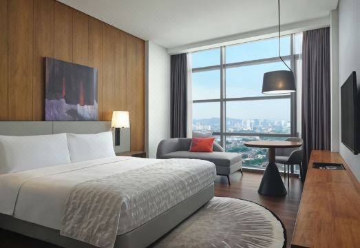 르 메르디앙 페탈링 자야