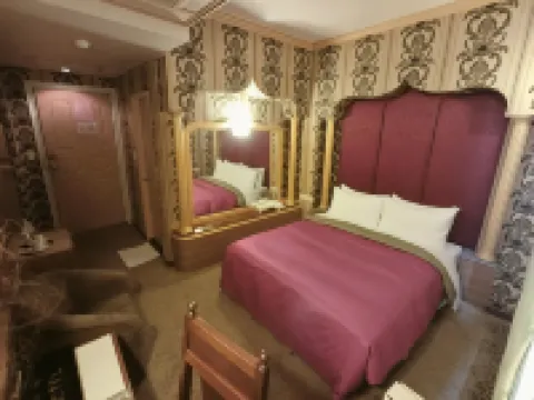 Nice Hotel Hotels in Raohe Street Night Market