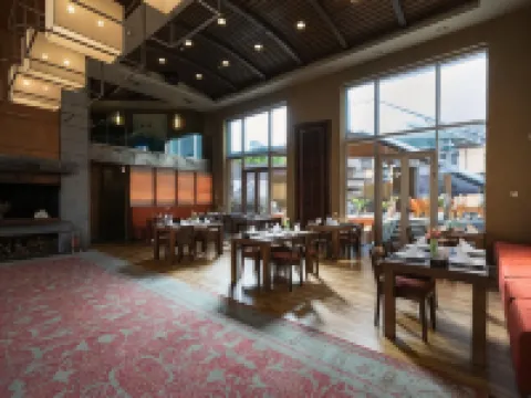 Tufenkian Historic Yerevan Hotel