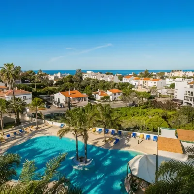 Mirachoro Carvoeiro Hotels near Carvoeiro Beach