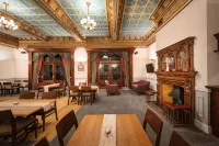 The County Hotel
