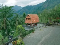 Rostika Hotel Sekumpul Hôtels à proximité de : Un tas de cascades
