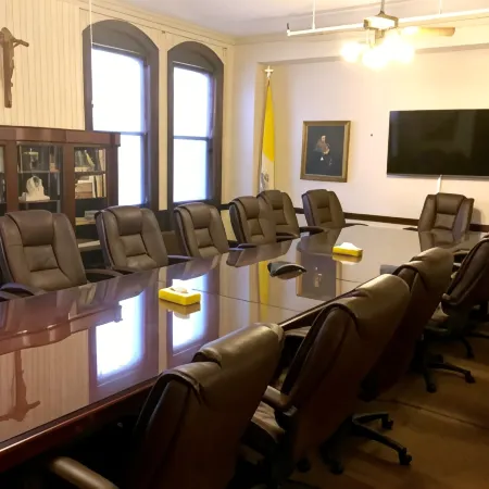 Leo House Отели рядом с достопримечательностью «Челси»