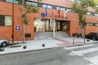 Sercotel de Los Reyes Hotel a 