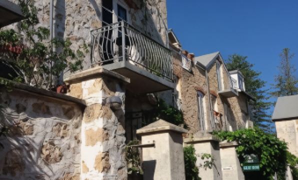 Fremantle Port Mill Bed & Breakfast - Unique Accommodation