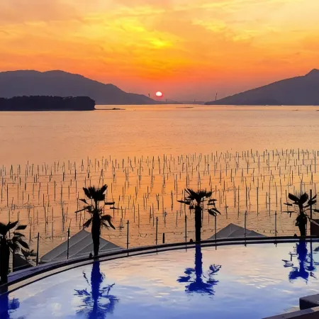 Sacheon the View in Bito Glamping
