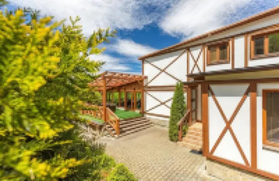 庫茲米諾沃旅館 酒店