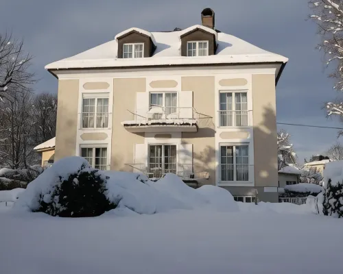 The Little Guesthouse Hotels near Aigen
