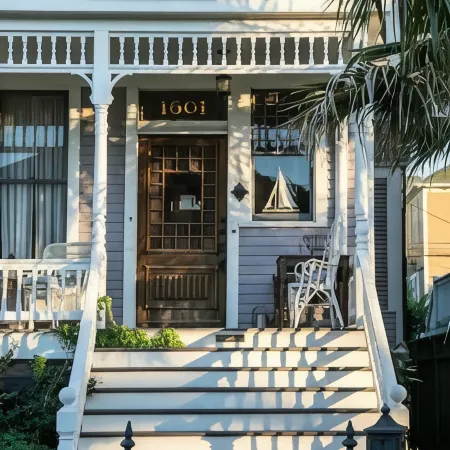 Saint Helens House-Hotel -- Historic District Near Cruise Port