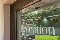 Luxury Heights B&B- Also Check "Wild Olive" - Pensions