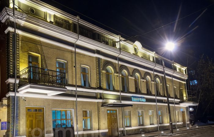 Modern Hotel