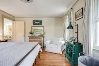 Pet-Friendly Getaway in Historic East Haddam Home