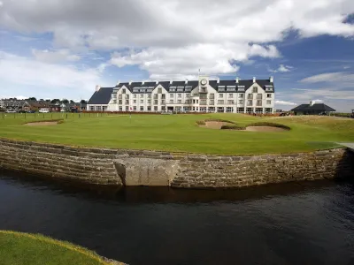 Carnoustie Golf Hotel 'a Bespoke Hotel’ Hotel di 