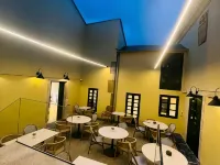 U-Hotel阿杜阿納裡瓦德奧 雷巴迪歐住宿飯店