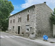 MILA'S COCOON. In the heart of the South Ardèche. - Apartments
