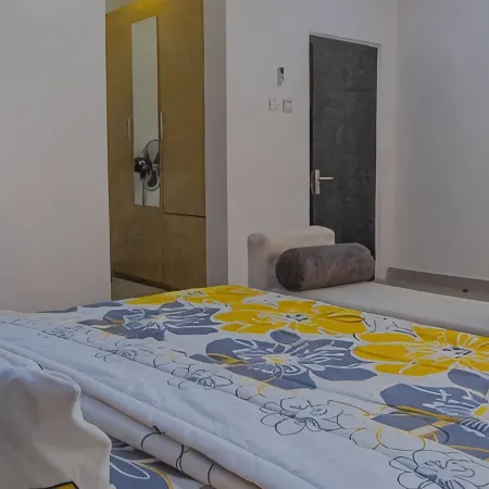 Pyramid Halal Apartments