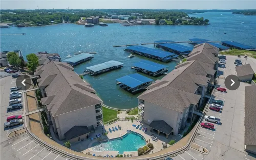 Updated Lands End Upscale Condo - Sleeps 9 - 4-Star