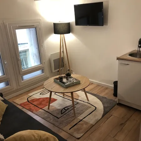 Independent Cozy Room