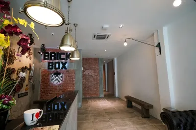 Brick Box Hotel @ Oldtown Ipoh Các khách sạn gần Đài tưởng niệm Chiến tranh Ipoh