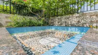 R&F Spring World Hot Spring Villa - Villas