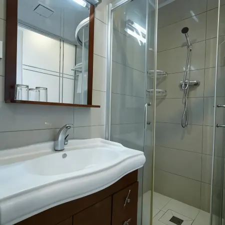 Xinyi Jinling Hotel
